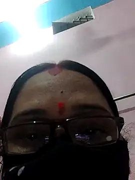 Desi sugar online show from August 8, 9:23 pm