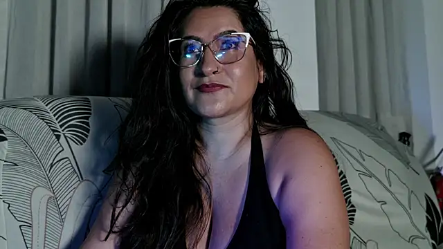 DeesseLuxure online show from April 27, 7:16 am