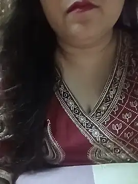 naughtymadam online show from July 3, 5:57 am
