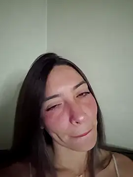 loveuu-bae online show from April 14, 2:33 am