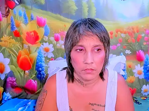 indianroxy online show from January 12, 10:15 pm