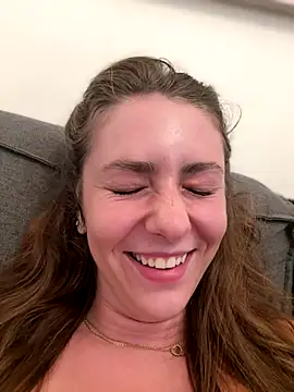 MariiD online show from October 9, 3:16 pm