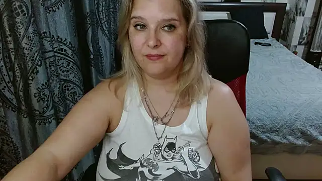 Boolochka online show from May 28, 7:45 pm