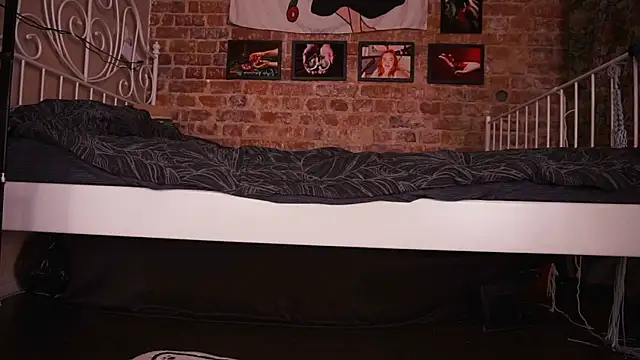 Evelively online show from November 16, 2:57 am