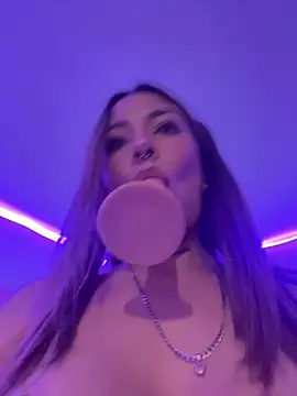 LilEuphoria online show from March 12, 6:16 am