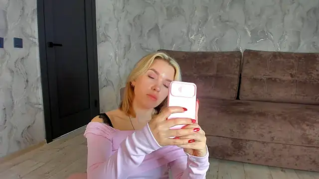 succubus online show from March 31, 6:57 am