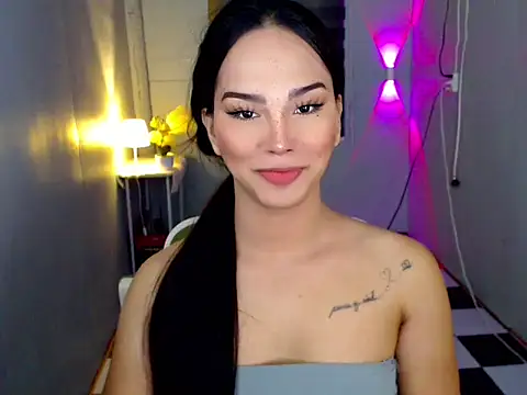 LylianaGirlx online show from April 5, 2:16 pm