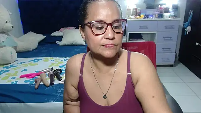 pervert mommy  online show from April 10, 10:54 am