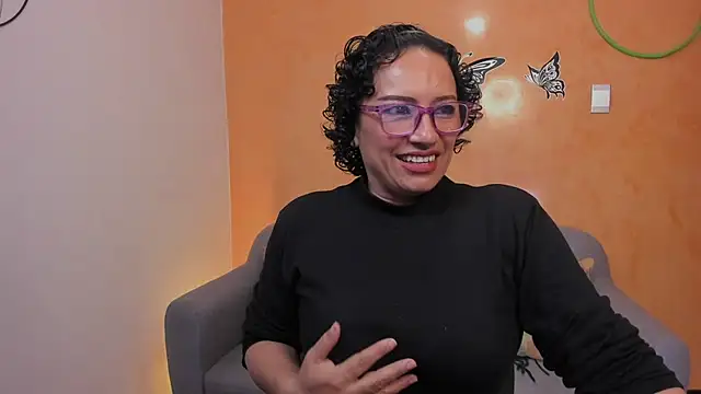 scarlet wet online show from April 17, 11:07 pm