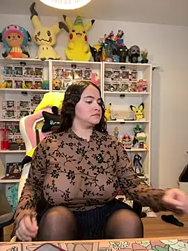 Sweet sully   online show from April 6, 7:53 am