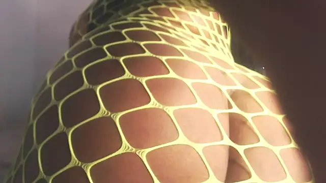 sabrina mora online show from April 16, 8:08 pm