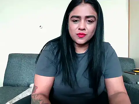 indianishkq7 online show from June 13, 1:08 pm