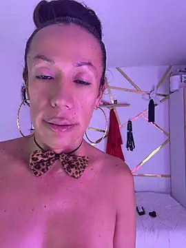 YOURSDEBORA online show from June 2, 6:53 pm