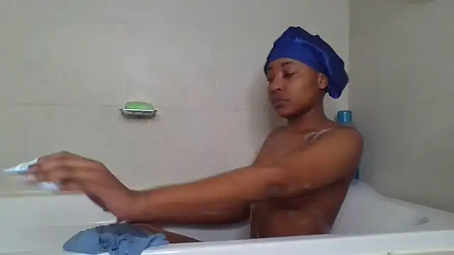 BlueberryDiamond online show from September 21, 10:25 am