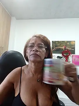 BustyMilf  online show from March 7, 12:45 pm