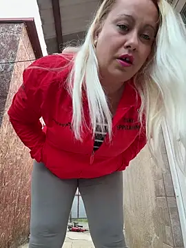 SabinaSweety online show from March 22, 4:02 pm