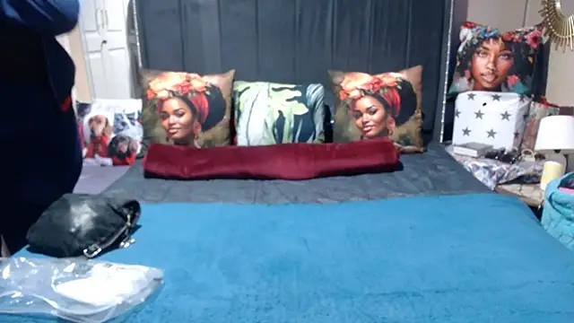 BUSTYDEE online show from March 21, 8:19 am