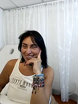 zullyxhot online show from April 26, 10:40 pm