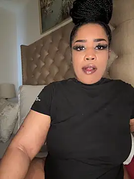 Lulusexy   online show from April 13, 11:11 am