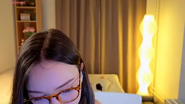 MilenaSaint online show from March 6, 4:07 am