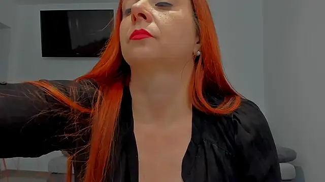 emilianna666 online show from March 18, 12:54 pm