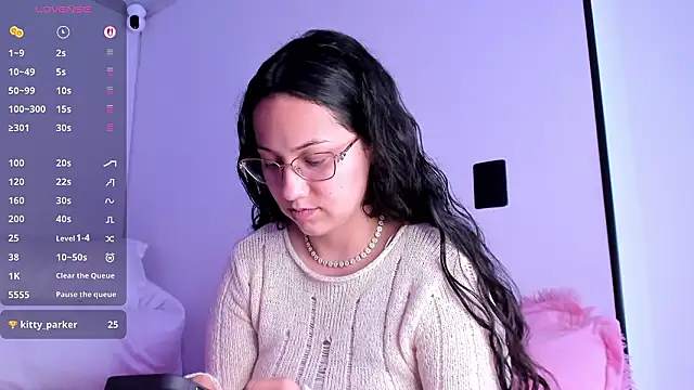 Anyi 1 online show from February 6, 1:31 am