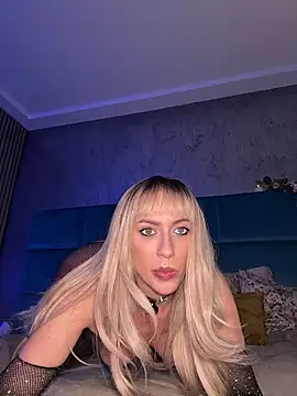 AlyaSeduce online show from April 7, 4:47 am