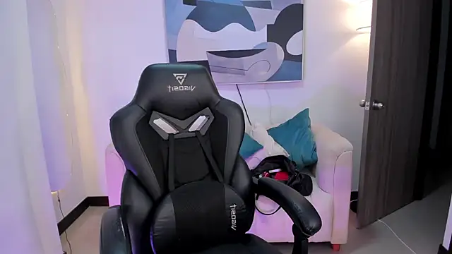 SaraParker  online show from November 27, 8:12 pm