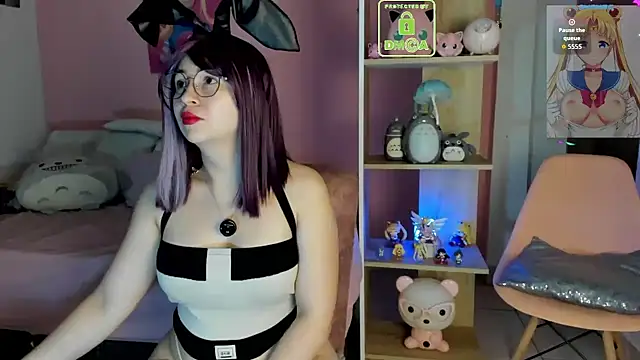 dolly saylor online show from April 17, 11:34 am