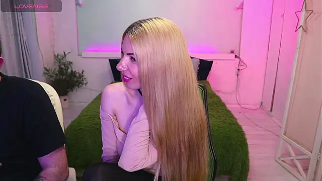 AlisaAleksandr online show from May 25, 8:30 pm