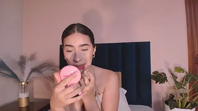 Christy Sea online show from June 2, 12:06 pm