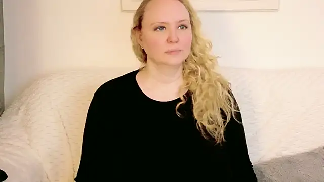 Sarah4you online show from March 9, 5:38 pm