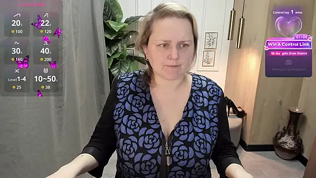 ScarlettSoft online show from April 7, 5:31 am