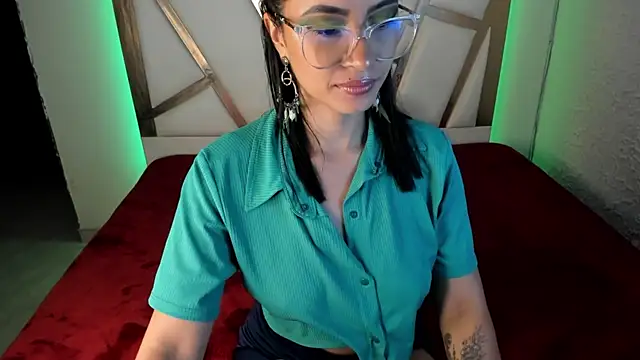 PaulinaBelushi online show from July 23, 10:51 pm