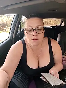 winniess40 online show from April 13, 7:53 am