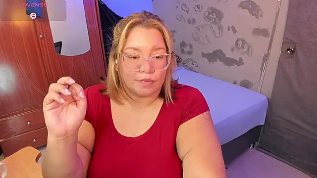 Johana bbw online show from April 14, 12:54 am