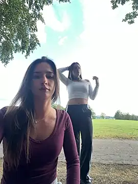 joanaelaa online show from July 27, 5:21 pm