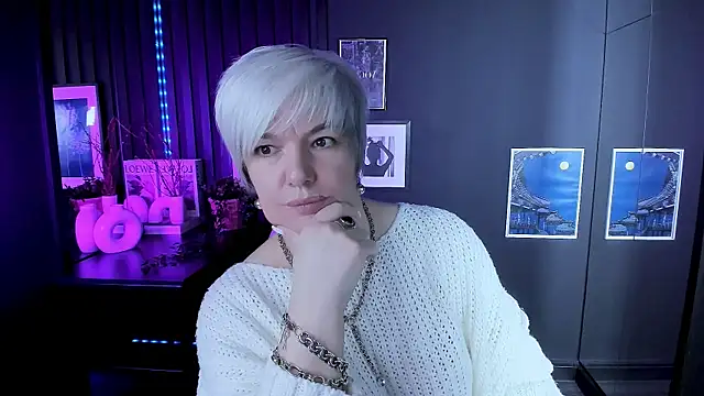 CarmenSoft online show from March 13, 8:32 pm