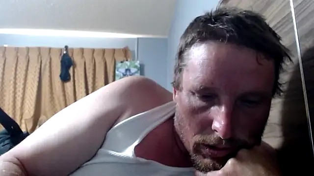 bushhogger8371 online show from June 26, 5:14 pm