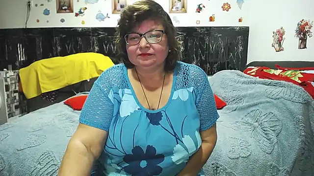 SweetMommaX online show from February 4, 1:58 pm