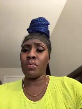 Foreignthababyy online show from June 10, 4:22 am