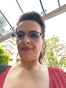RebeccaNoble online show from May 19, 11:06 am