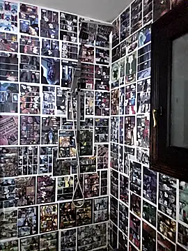 kylie blck online show from April 2, 1:58 am