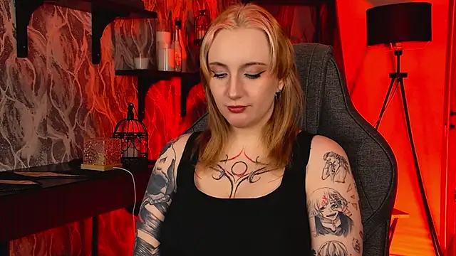 AsheLucker online show from April 22, 2:41 am