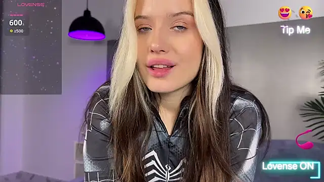  blowjob queen online show from July 12, 9:59 pm