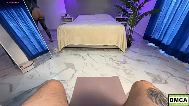  blowjob queen online show from April 16, 10:12 pm