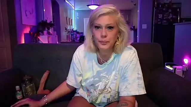 Lexi Shocker online show from March 13, 4:03 am