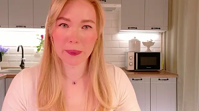 Veronika Mitchel online show from February 16, 4:18 pm