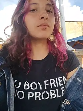  Laary online show from April 1, 7:33 pm