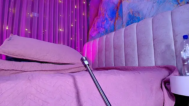 britanyy  online show from March 11, 3:11 am